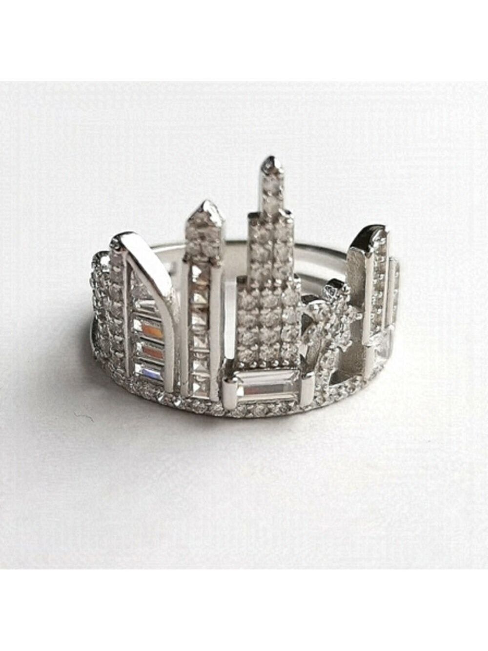 NEW, City Skyline sterling silver cz ring size  8